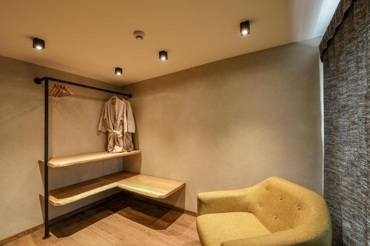 Aparthotel Couleur Basilic Rochefort Exterior foto